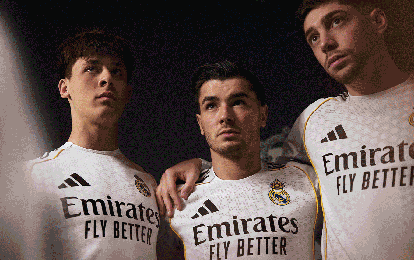 定制你的皇家马德里球衣